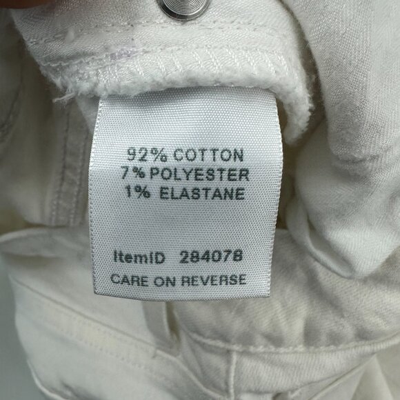 L.L. Bean Classic Fit Women's size 4 White Denim Jeans - Picture 4 of 5